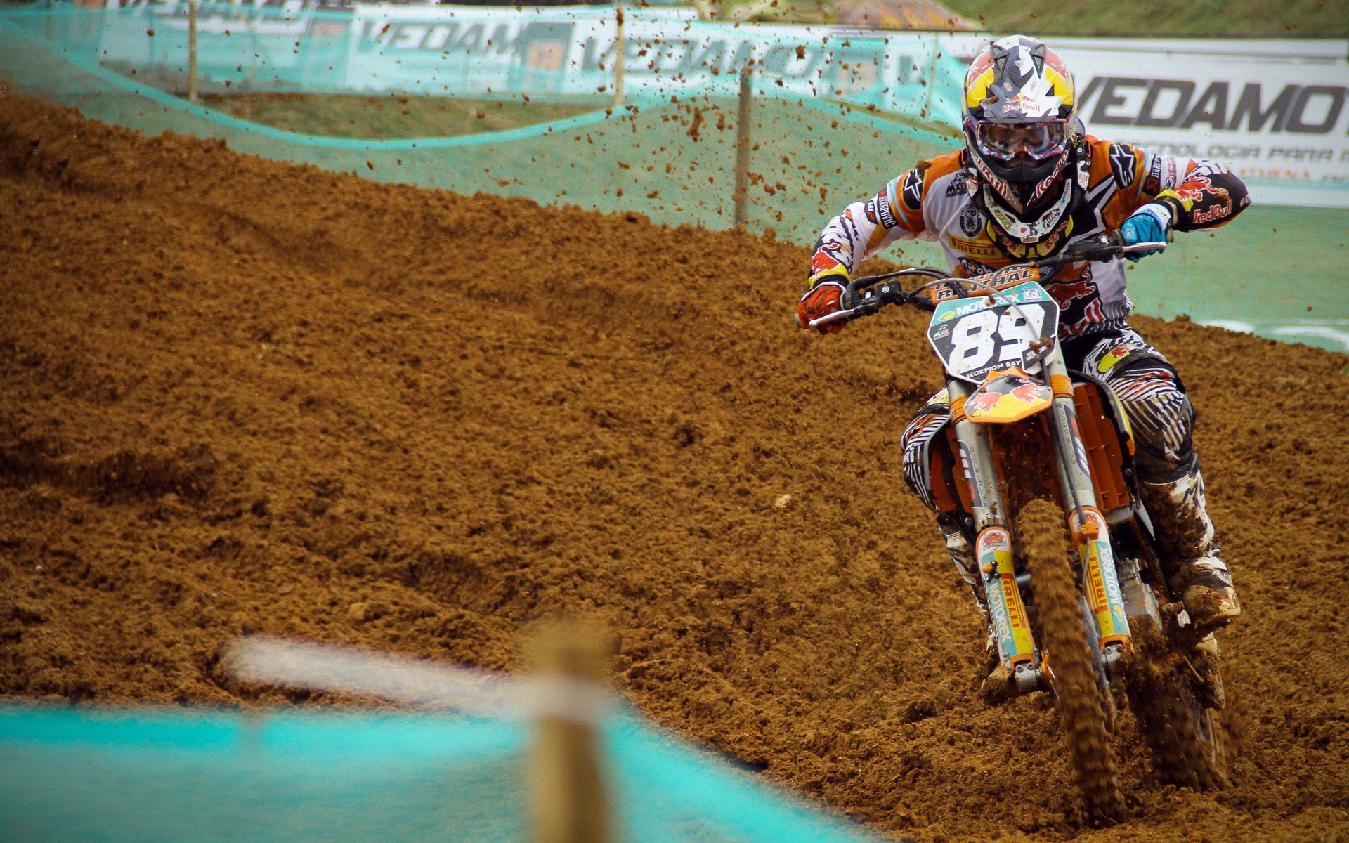 365游戏中心免费下载 -田径赛场焦点！韩国队对阵比利时队，防守反击奏效，球队笑到最后